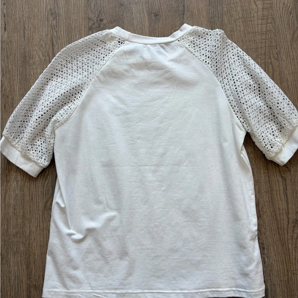 Blu Pepper Women’s White Crochet Sleeve Top - Picture 3 of 3